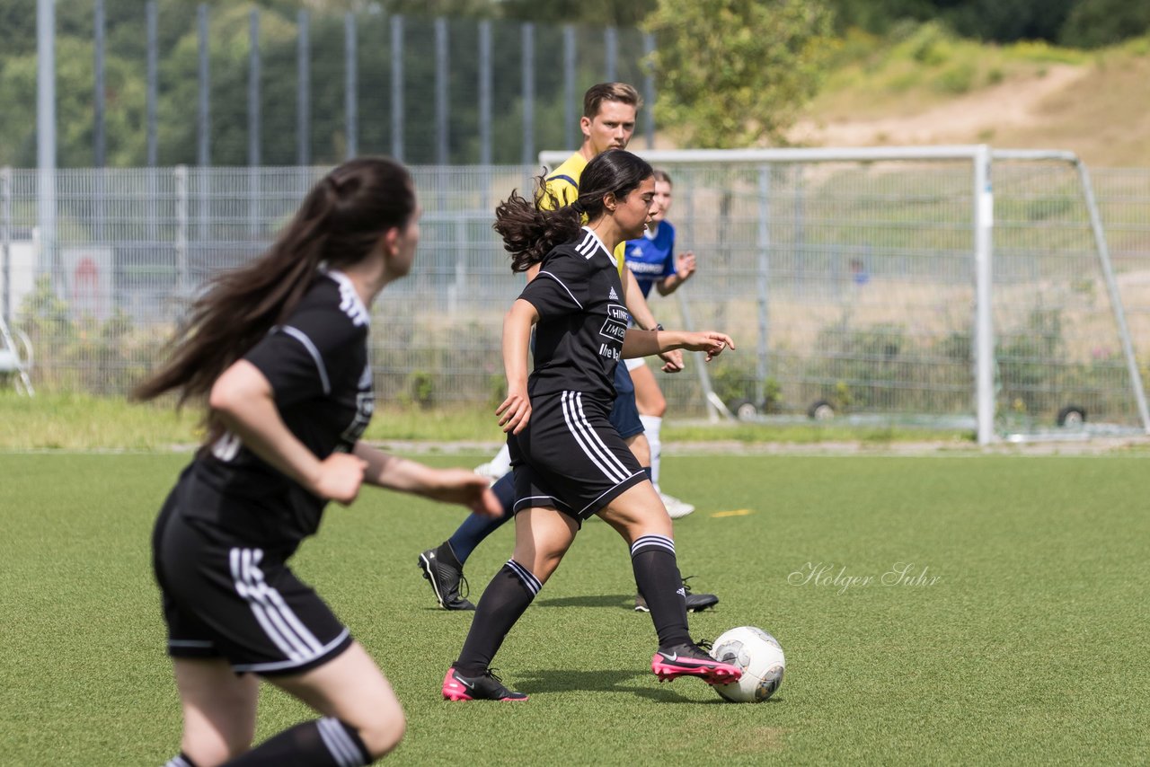 Bild 92 - Frauen FSC Kaltenkirchen - SG Daenisch-Muessen : Ergebnis: 7:1